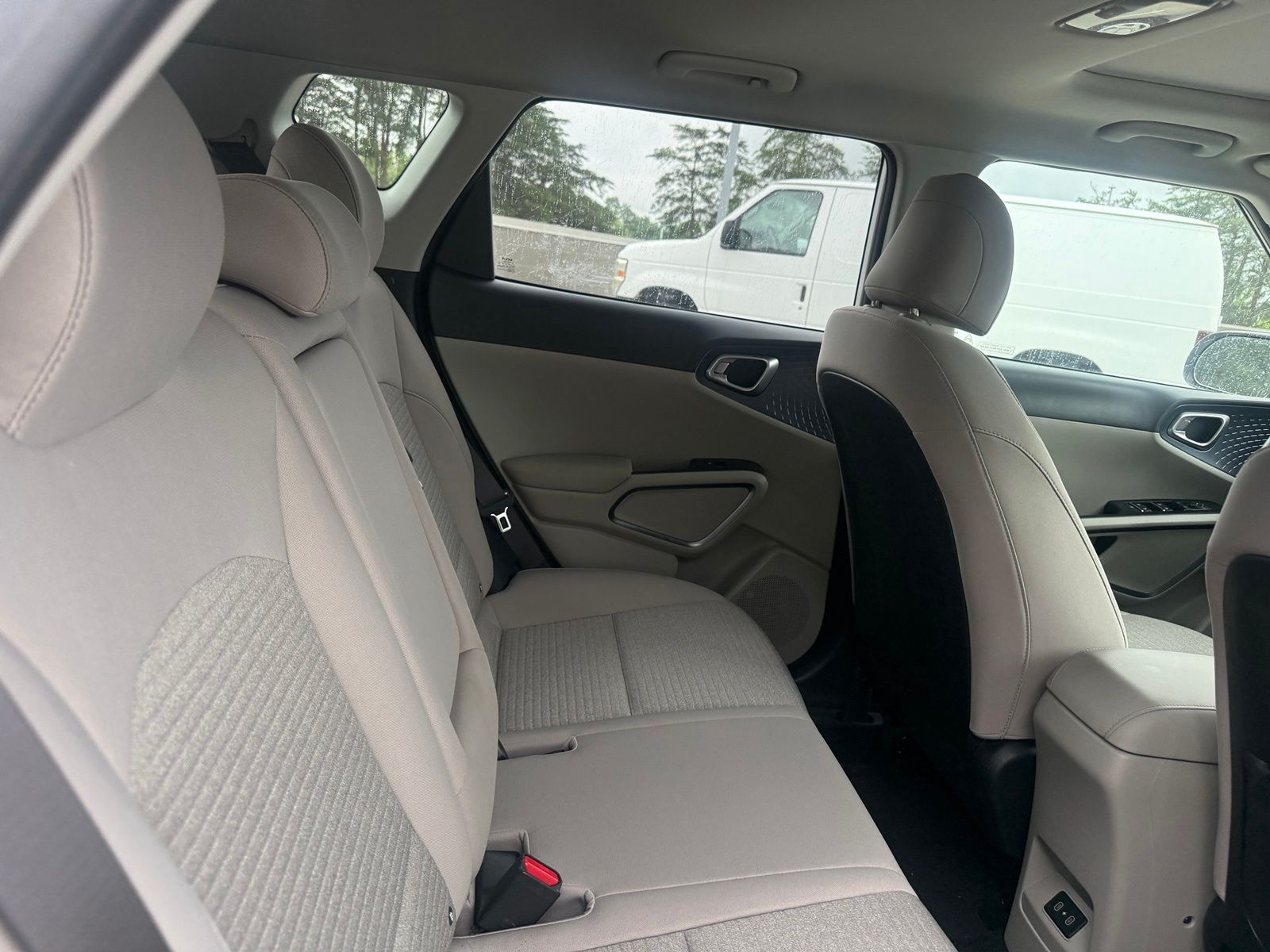 Used 2025 White Kia EX image 28