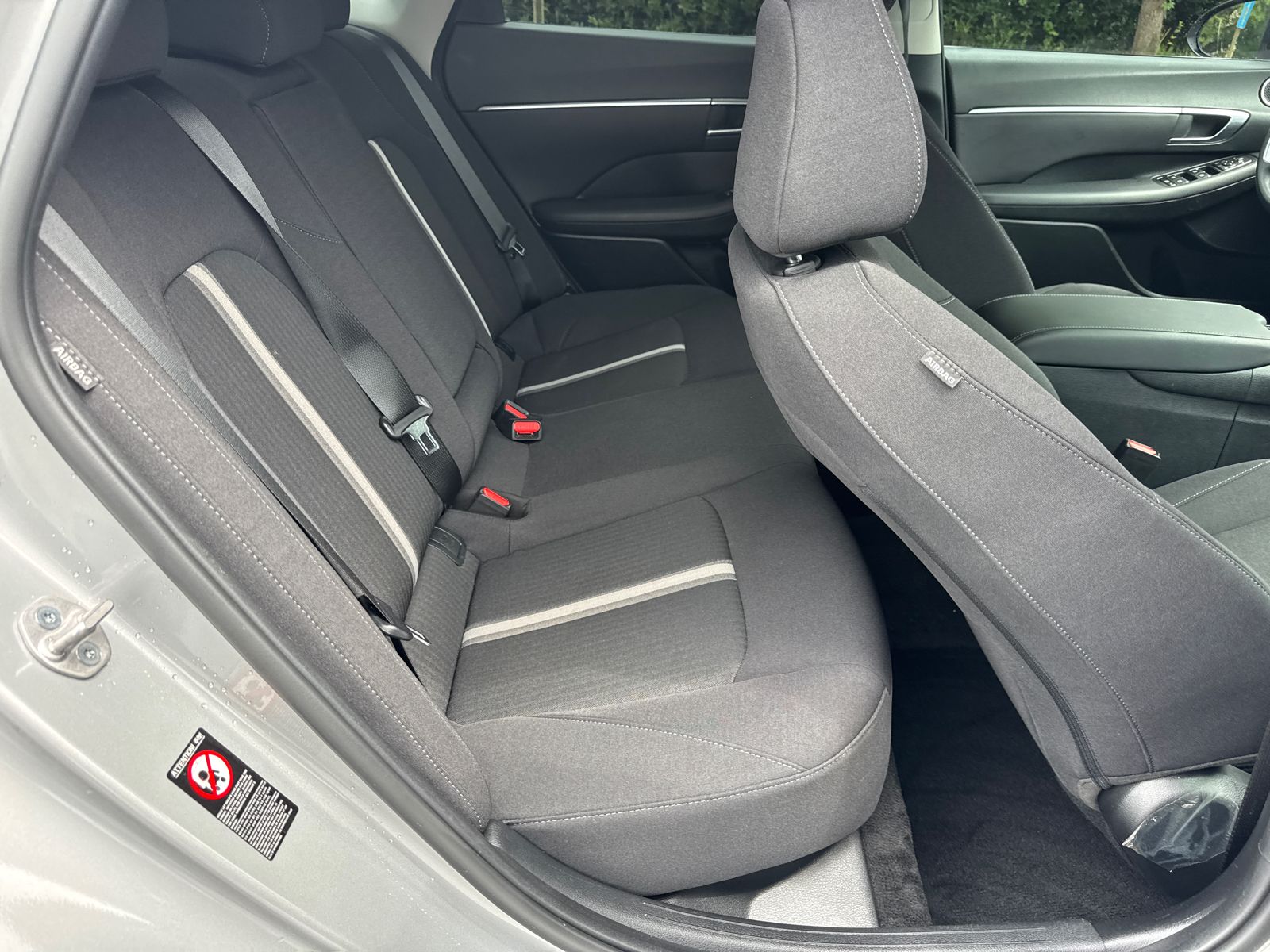 Used 2023 Silver Hyundai SEL image 15