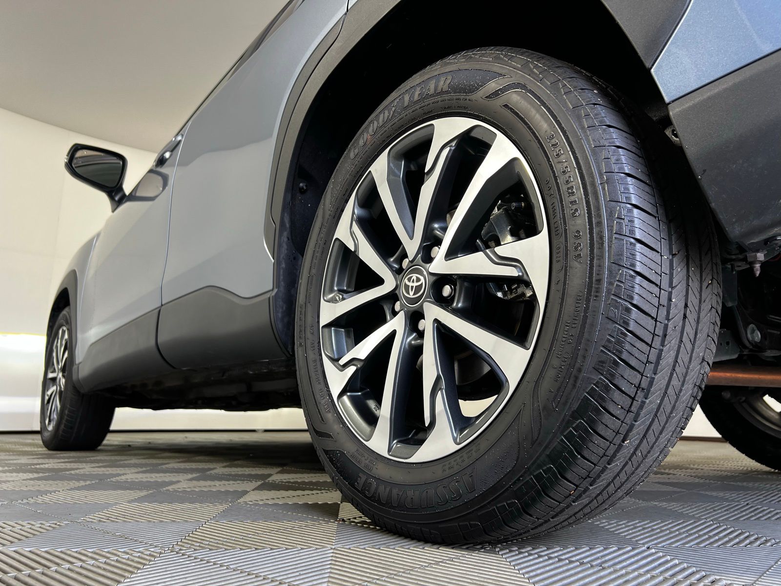 Thumbnail: 2025 Toyota Corolla Cross - 23