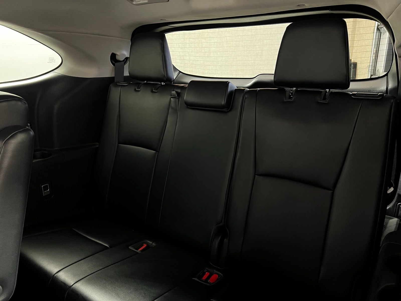 Thumbnail: 2021 Toyota Highlander - 23