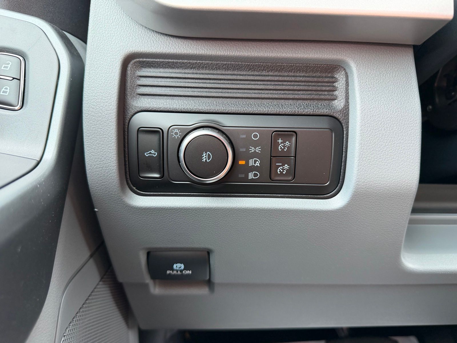 2026 Ford F-250SD image 21