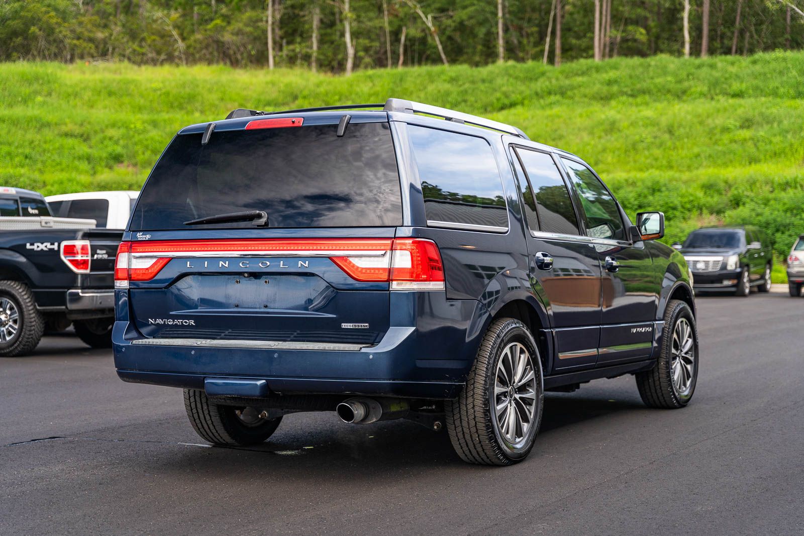 Used 2015 Lincoln Navigator SUV