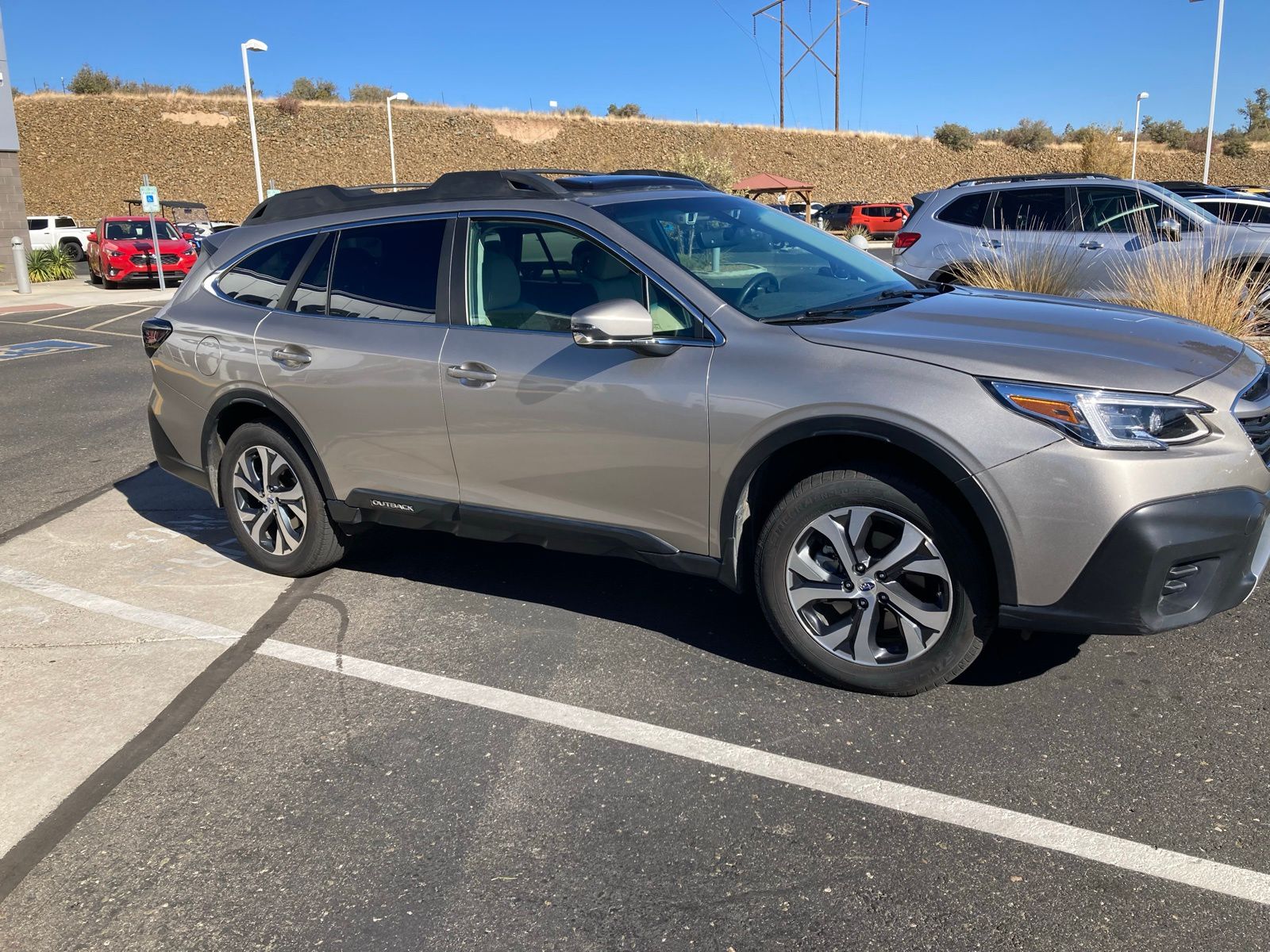 2020 Subaru Outback Limited 3