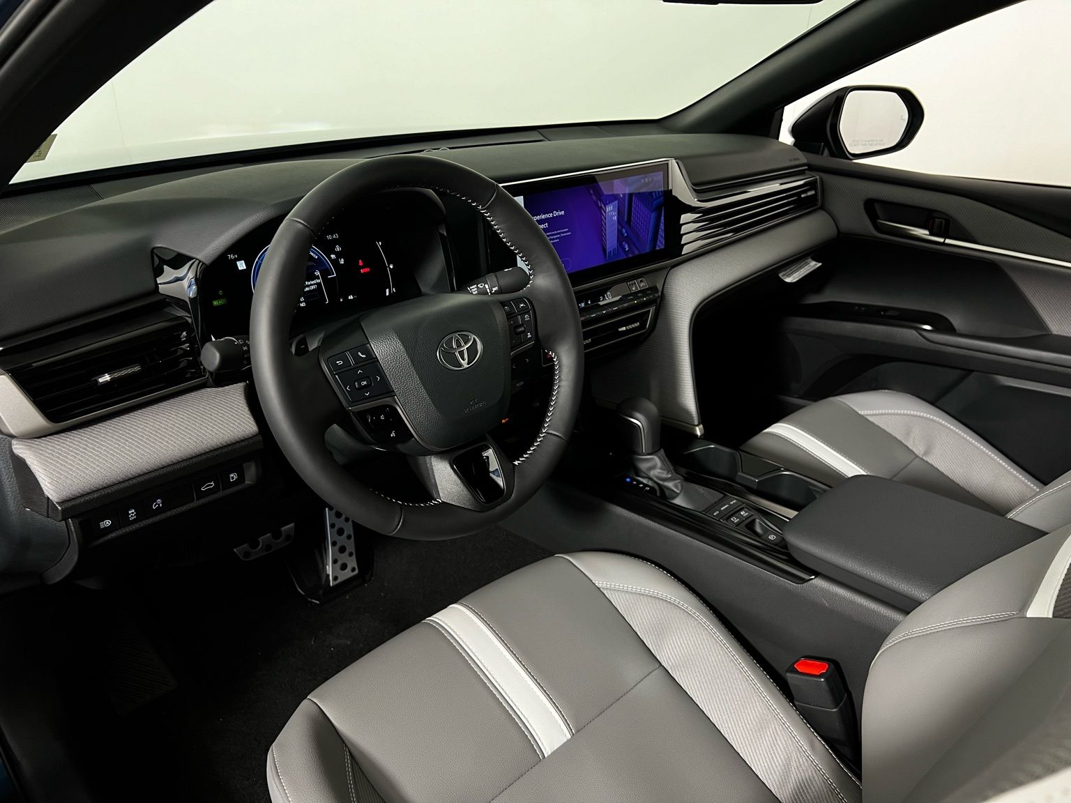 Thumbnail: 2026 Toyota Camry - 9