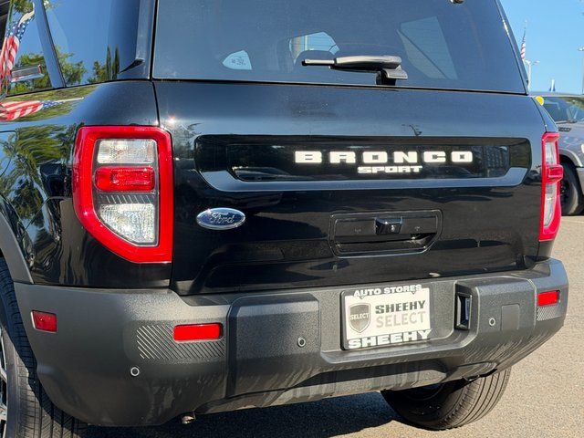 Used 2025 Shadow Black Ford Outer Banks image 18