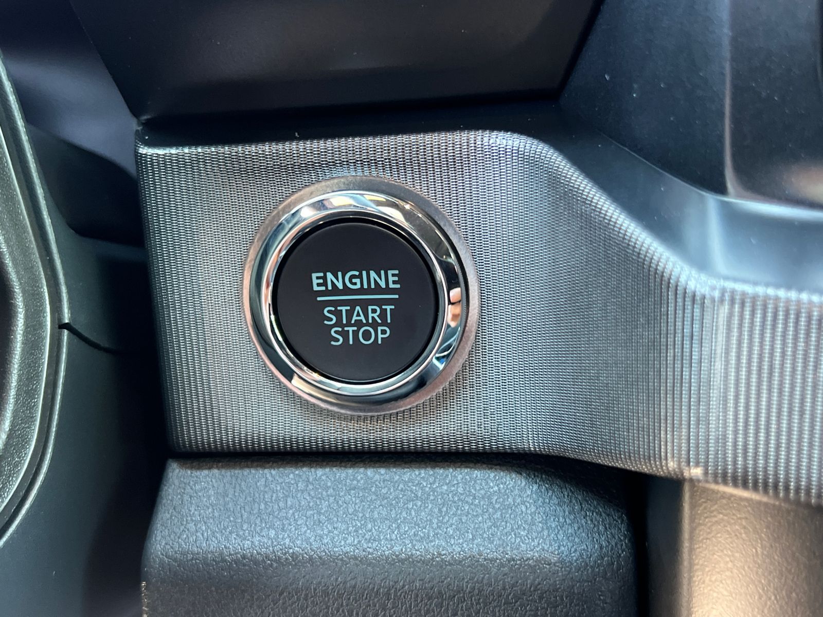 New 2026 Carbonized Gray Metallic Ford F-250® Platinum® image 29