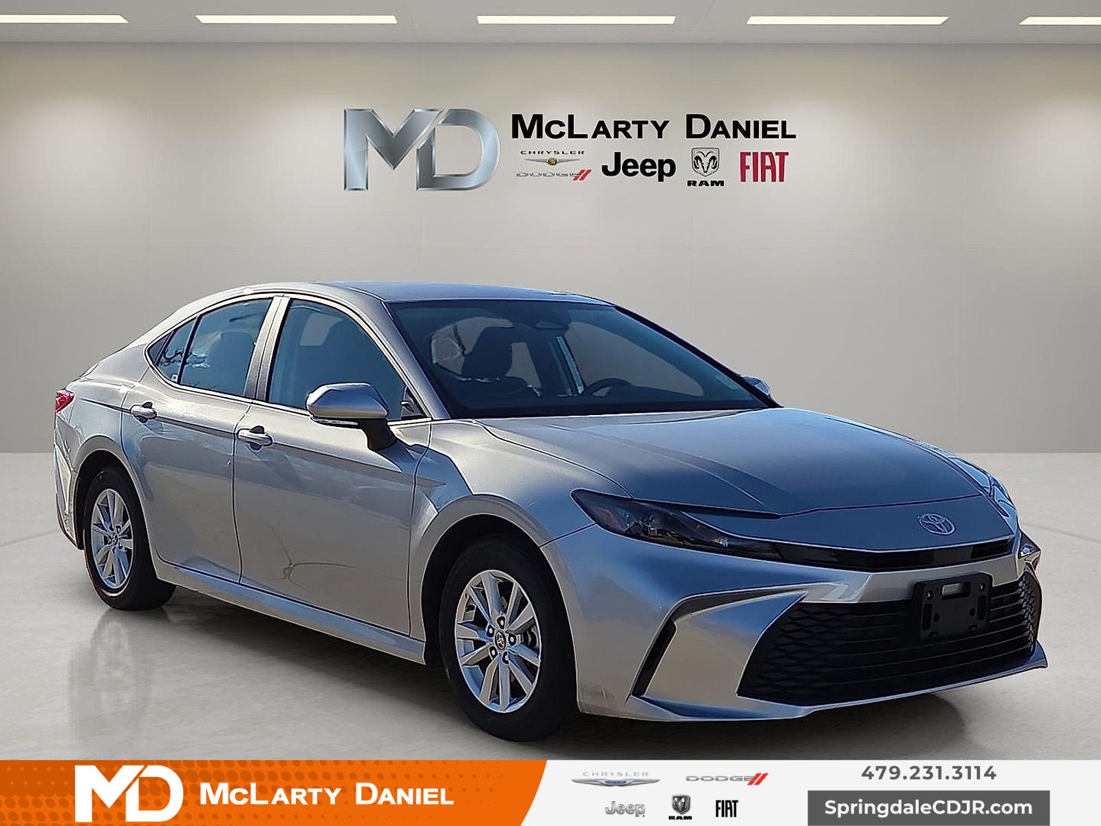 2025 Toyota Camry LE FWD
