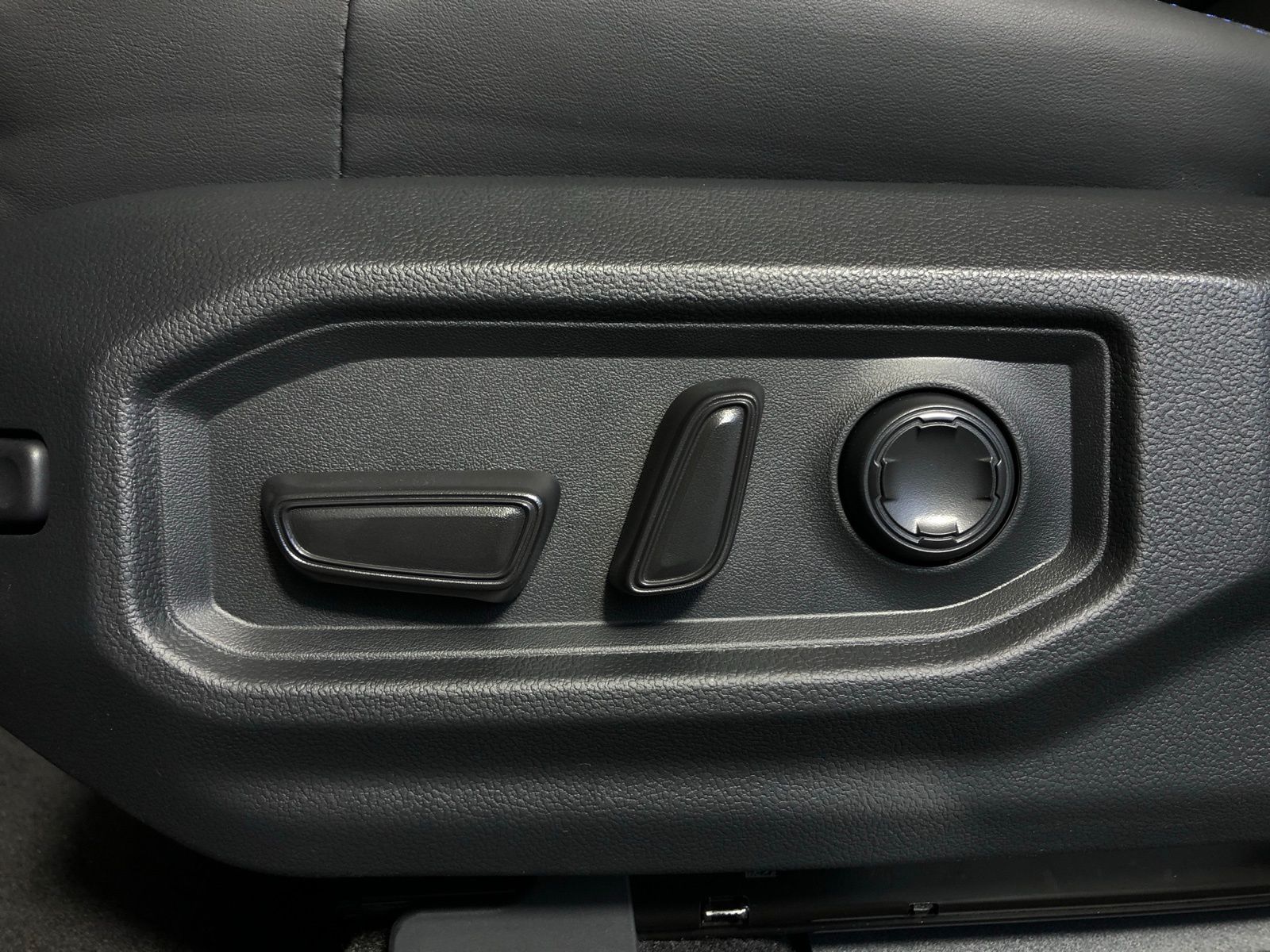 Thumbnail: 2026 Toyota Tundra - 11