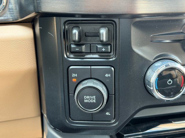 New 2026 Agate Black Metallic Ford Lariat image 27