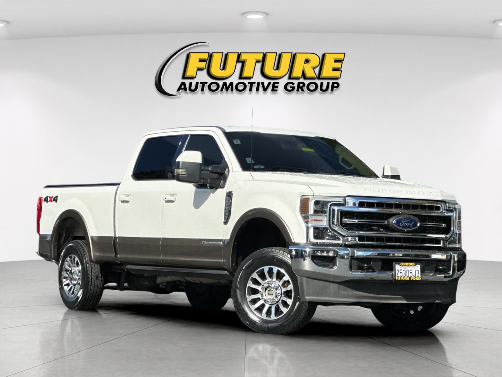 2022 Ford F-250 Super Duty Lariat Crew Cab 4WD