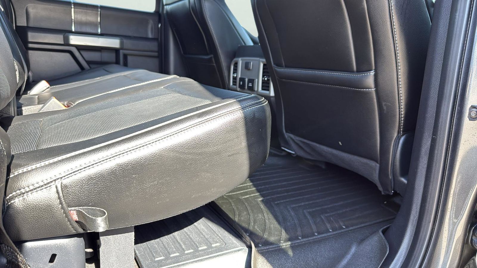 Used Car 2020 Ford F-250sd  Lariat For Sale Under $60,000 In Austin, Texas