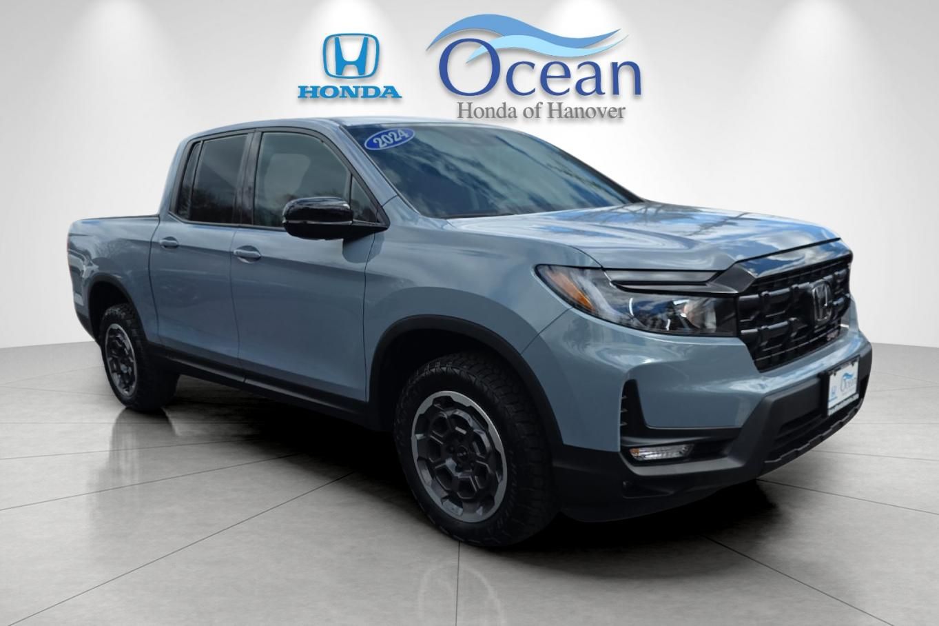 Sonic Gray Pearl 2024 Honda Ridgeline Sport+ AWD Pickup Truck All-Wheel Drive 9-Speed Automatic