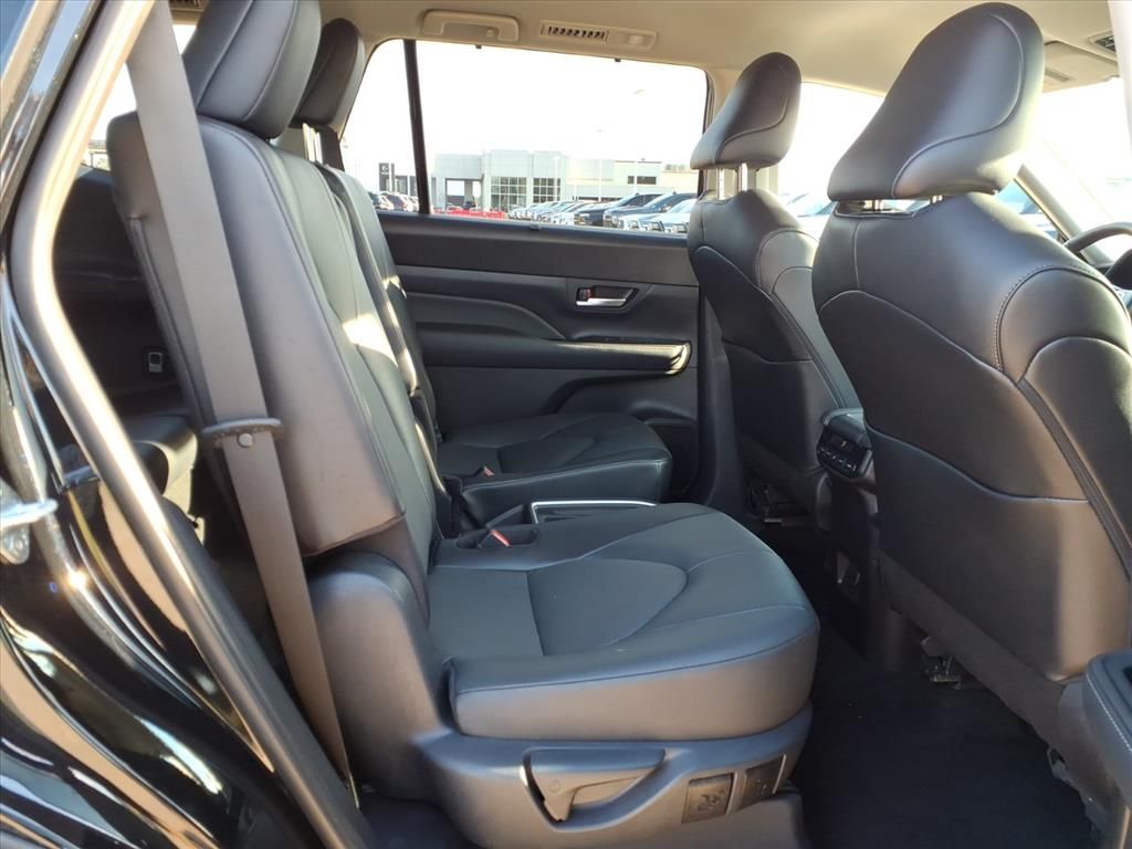 2025 Toyota Grand Highlander XLE  at Classic Toyota Galveston