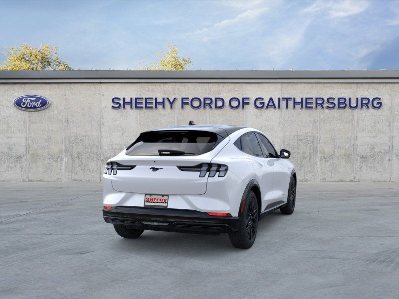 New 2025 Star White Metallic Tri-coat Ford Premium image 8