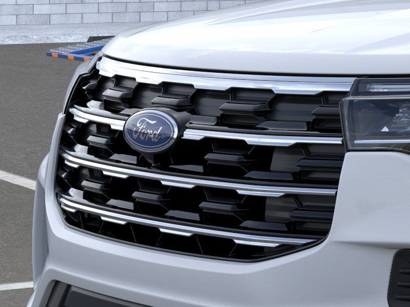 New 2026 Space White Metallic Ford Active image 17