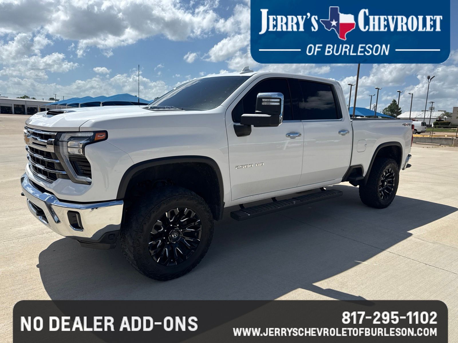 Summit White 2024 Chevrolet Silverado 2500HD LTZ Crew Cab 4WD Pickup Truck Four-Wheel Drive Automatic