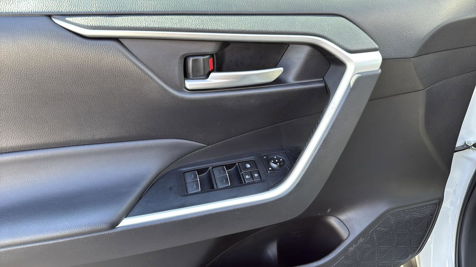 Used Car 2023 Toyota Rav4  Xle For Sale Under $30,000 In Austin, Texas