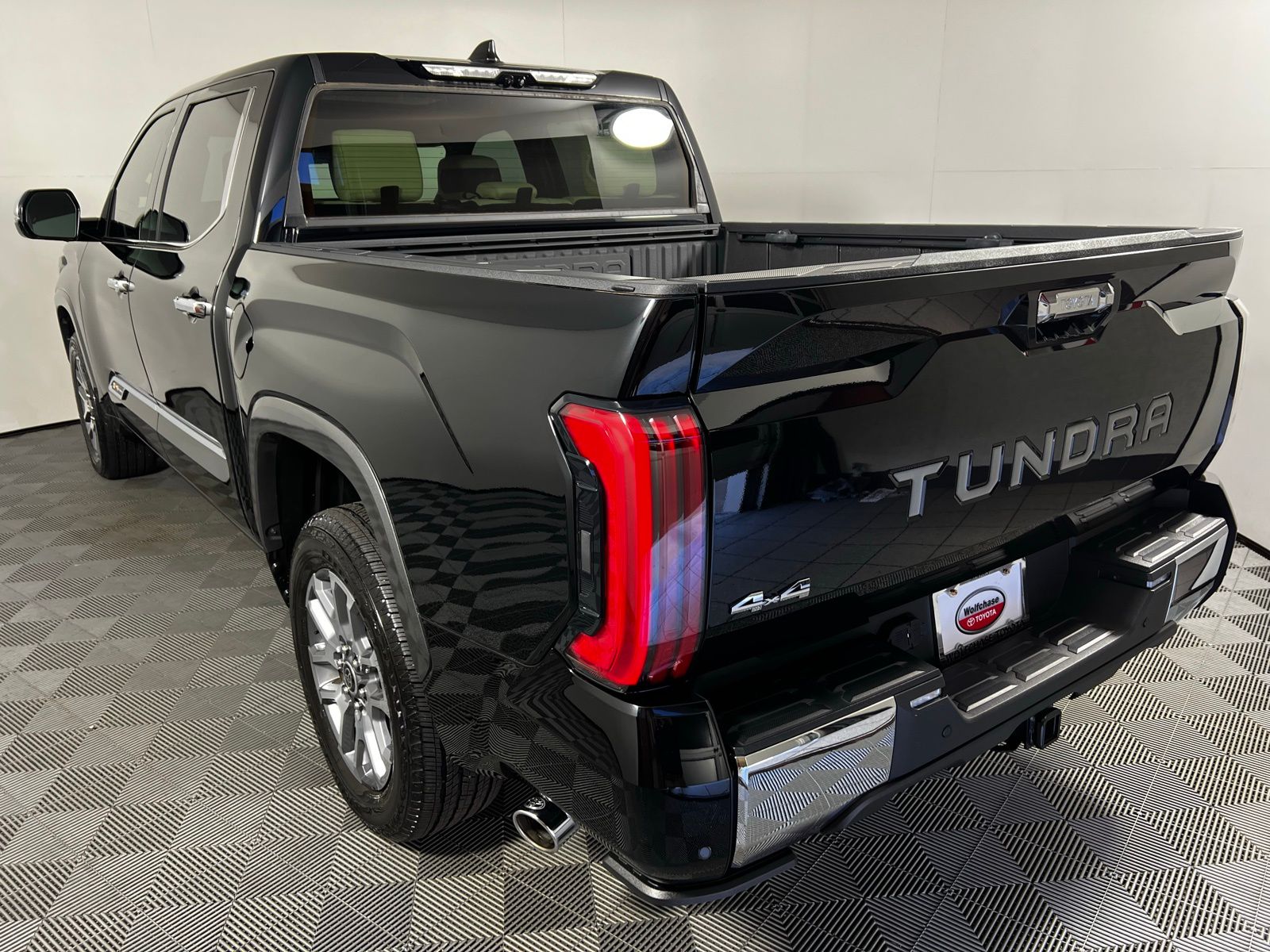 Thumbnail: 2023 Toyota Tundra - 6