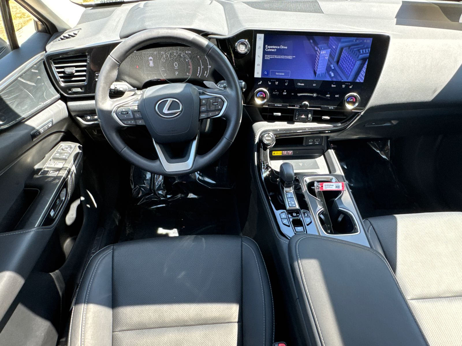 Used 2024 White Lexus 350 Premium image 23