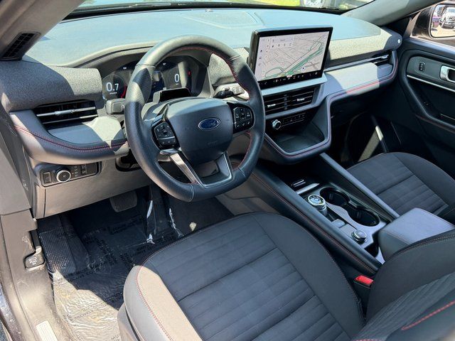 Certified Used 2025 Agate Black Metallic Ford ST-Line image 41