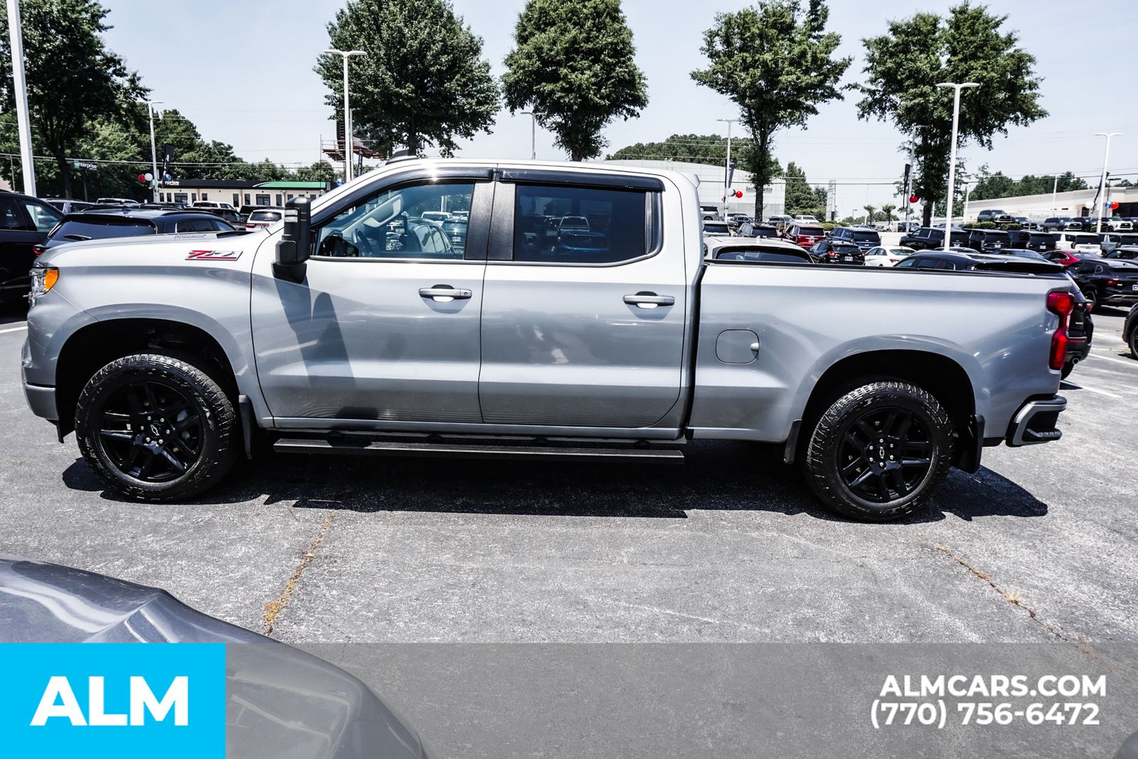 Used 2024 Silver Chevrolet RST image 9