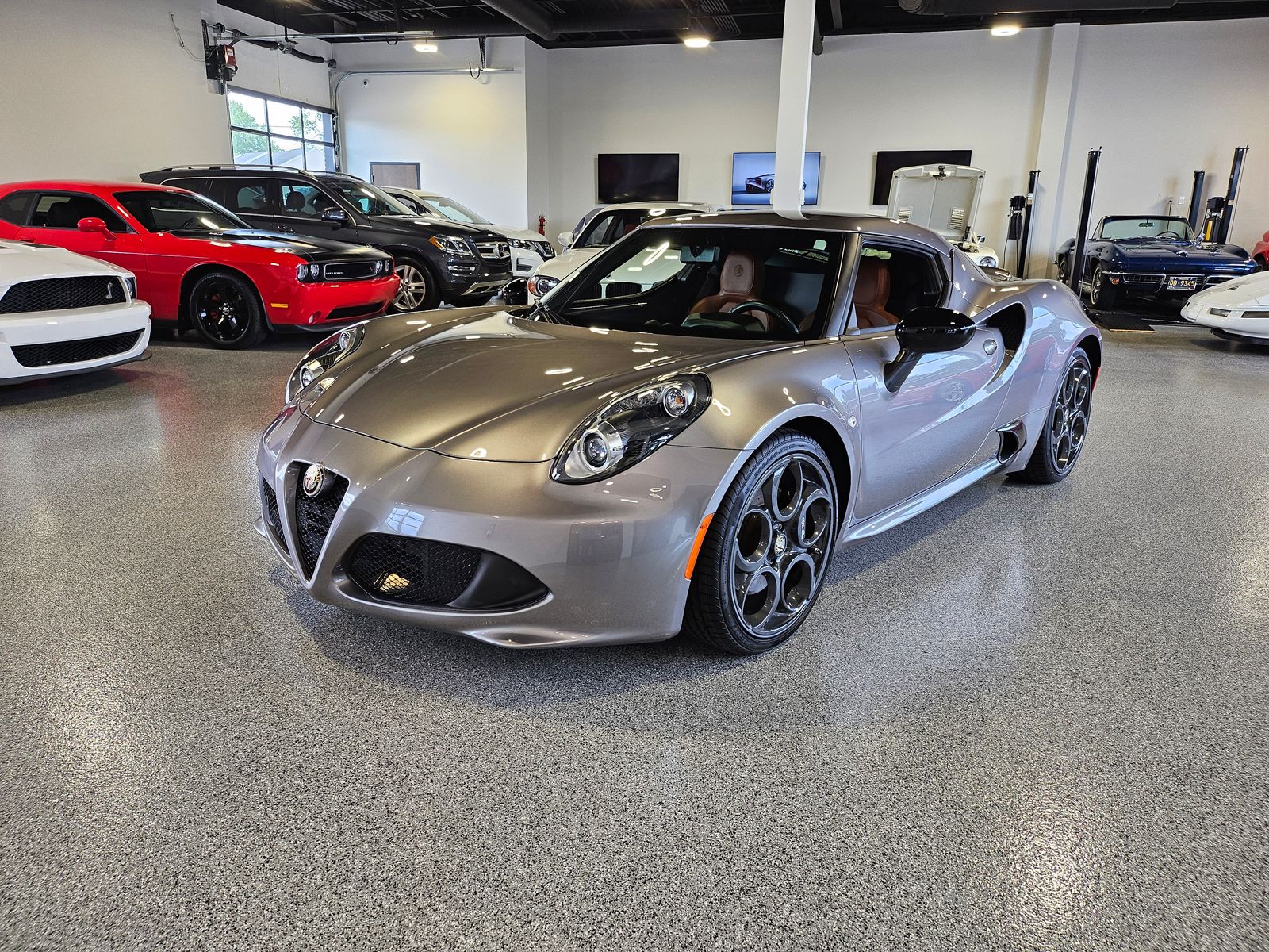 Basalt Gray Metallic 2016 Alfa Romeo 4C Coupe Rear-Wheel Drive 6-Speed Automatic