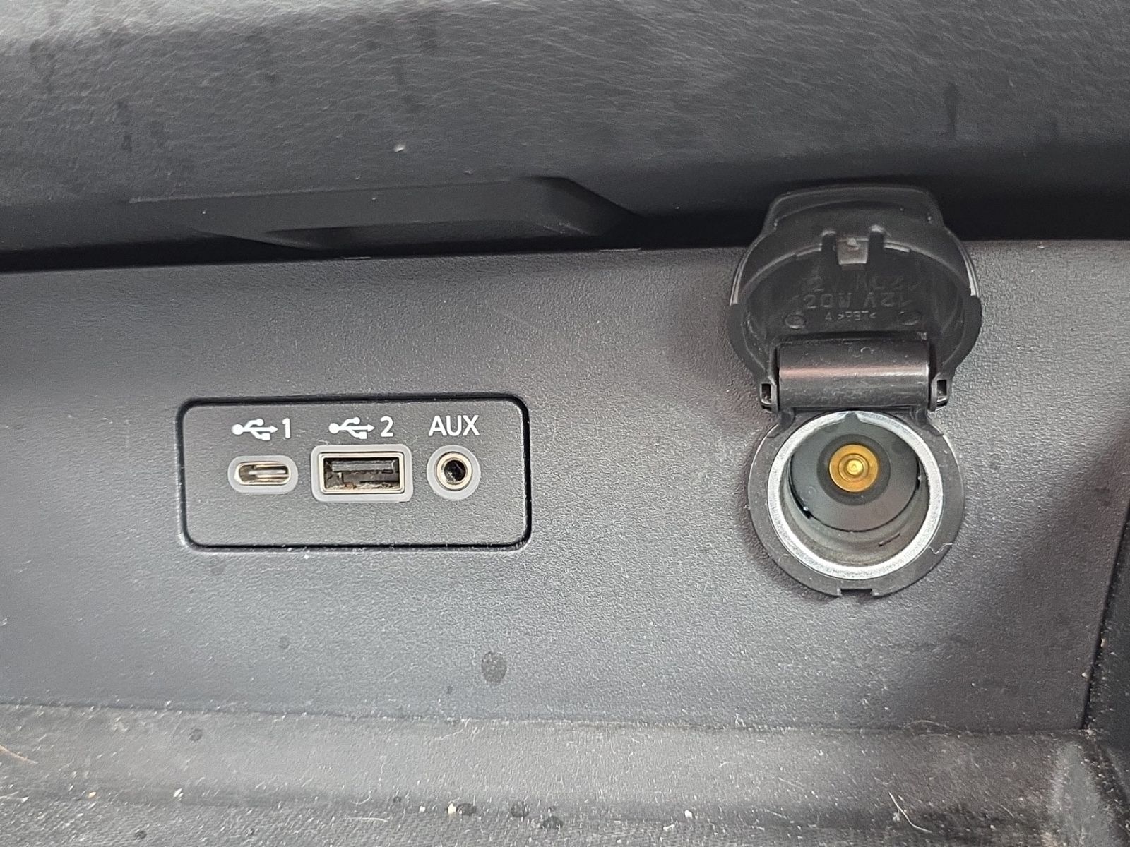 Used 2021 Gray Nissan 2.5 SL image 26