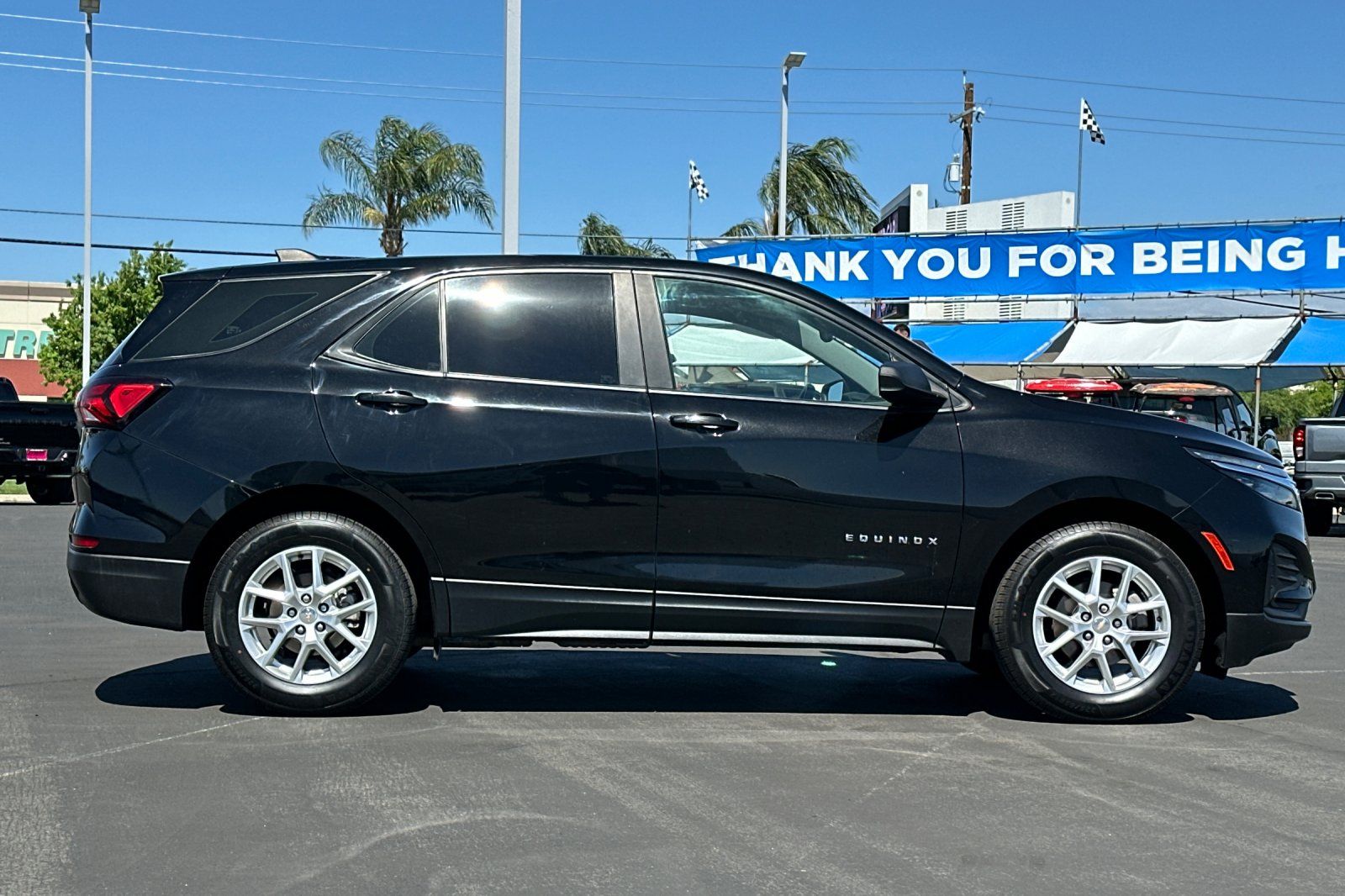 View vehicle photo 3