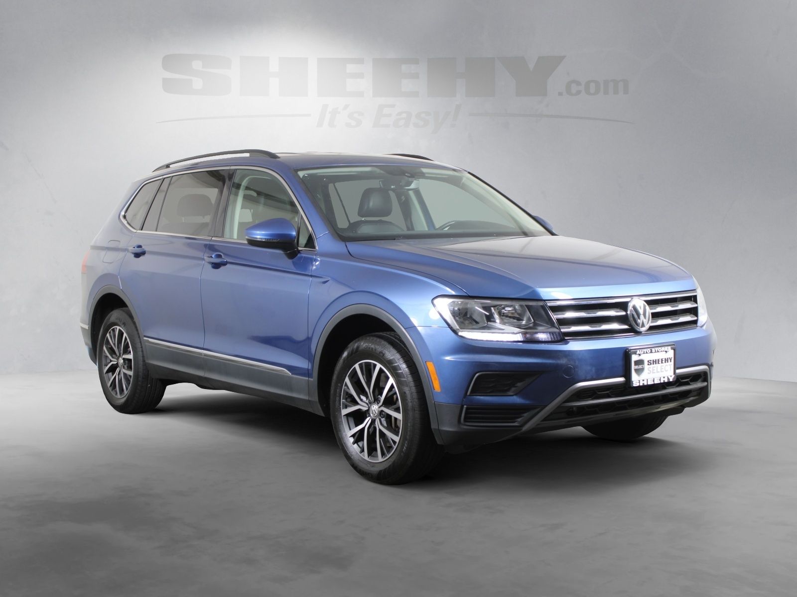 Used 2020 Blue Volkswagen 2.0T SE image 2