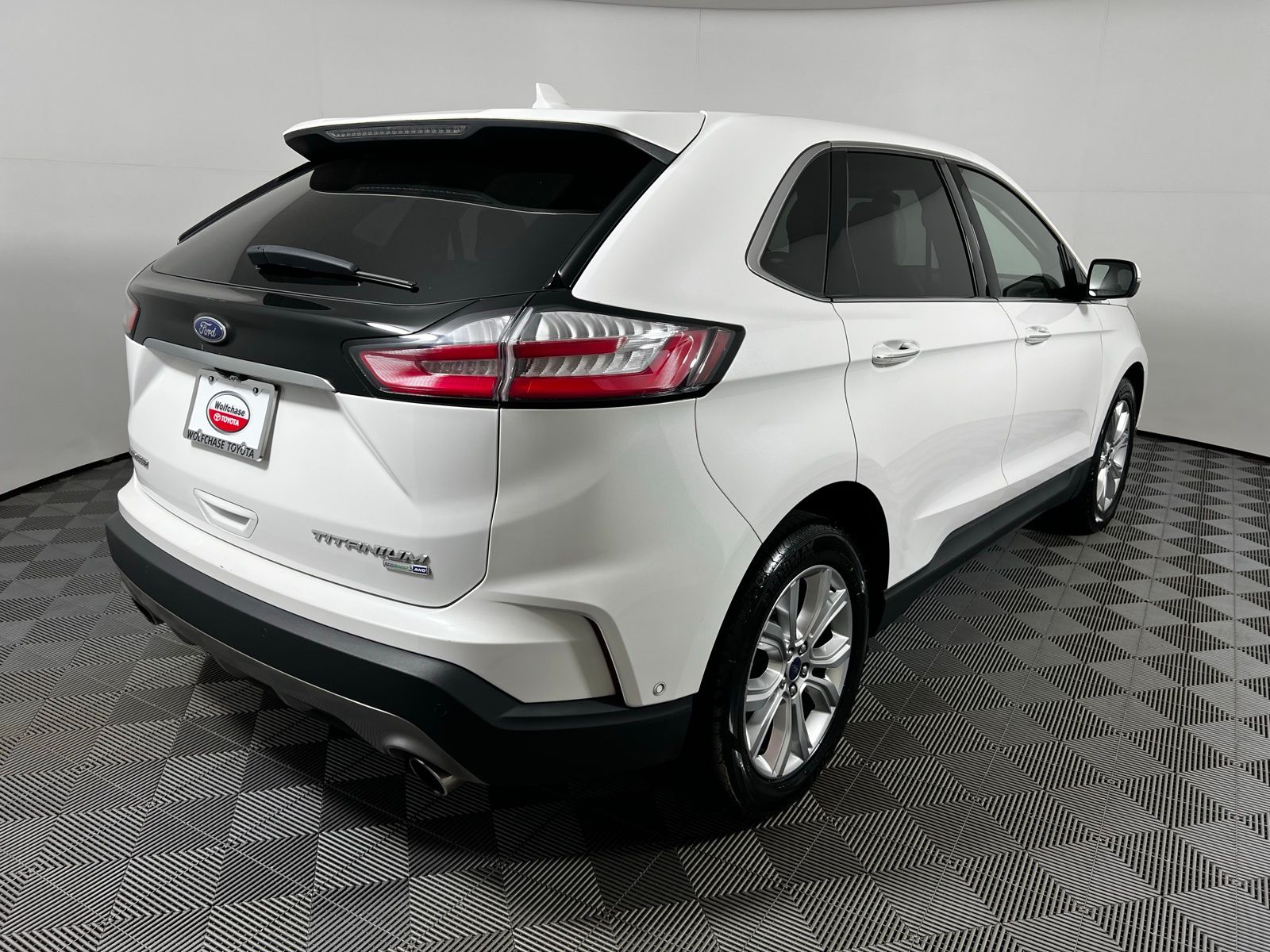 Thumbnail: 2020 Ford Edge - 5