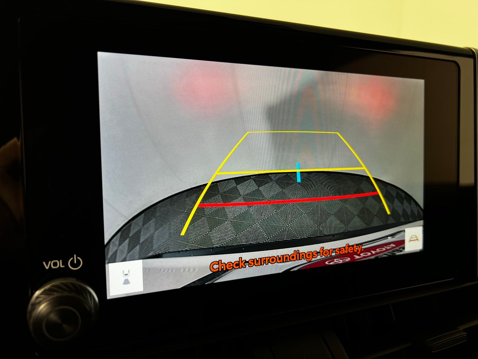 Thumbnail: 2025 Toyota RAV4 - 15