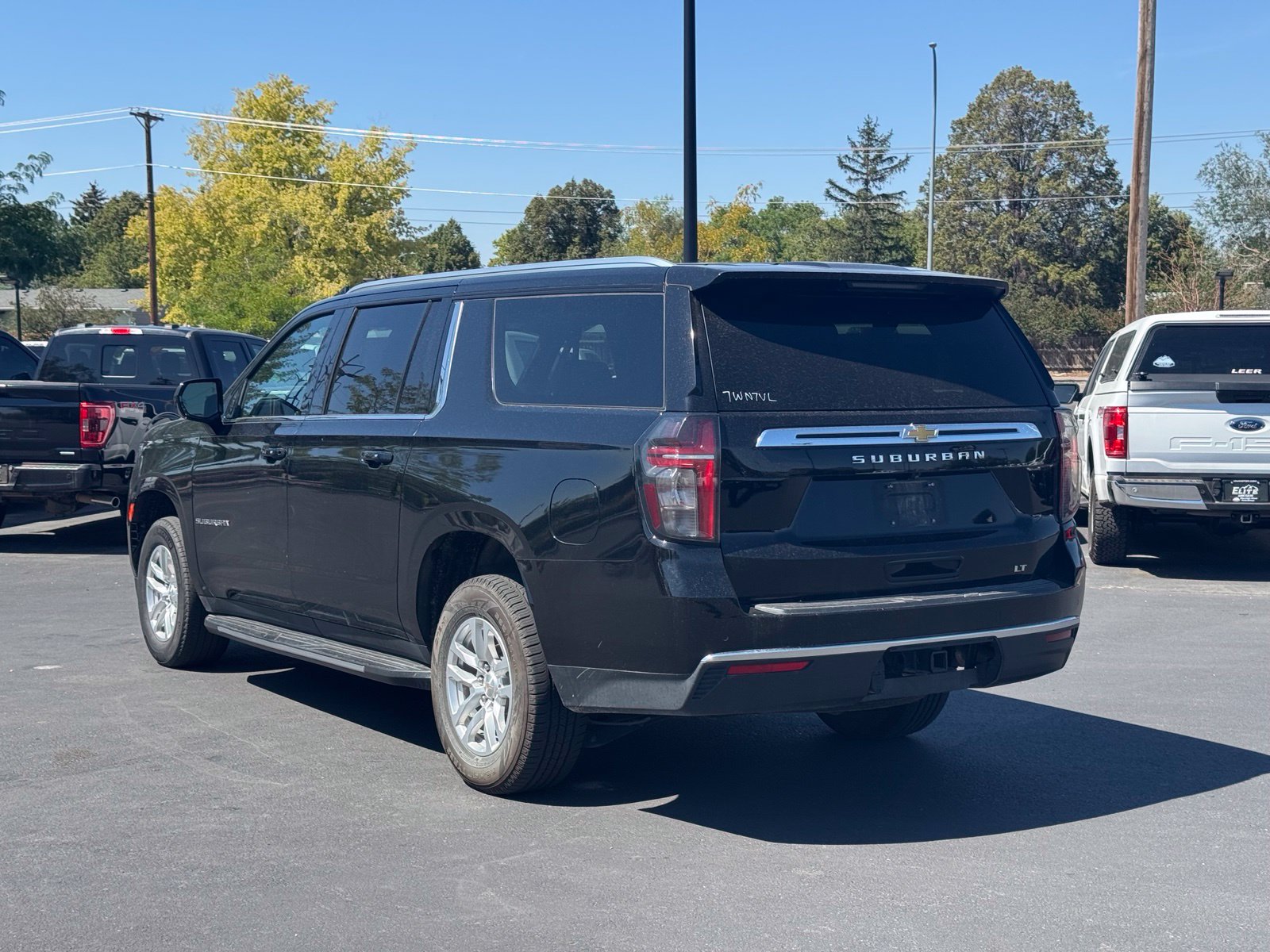 Used 2024 Chevrolet Suburban SUV