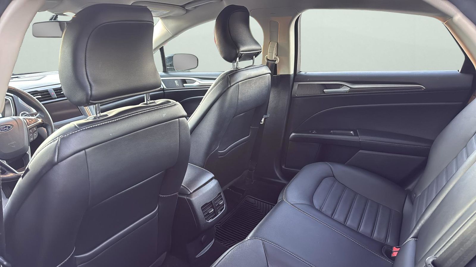 Used Car 2017 Ford Fusion  Se For Sale Under $12,000 In Austin, Texas