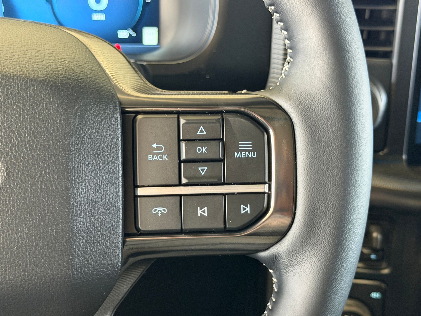 New 2026 Avalanche Ford Platinum image 34