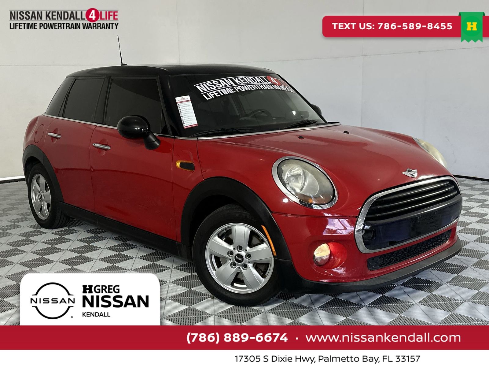 Chili Red 2017 MINI Cooper 4-Door Hatchback FWD Hatchback Front-Wheel Drive 7-Speed Automatic