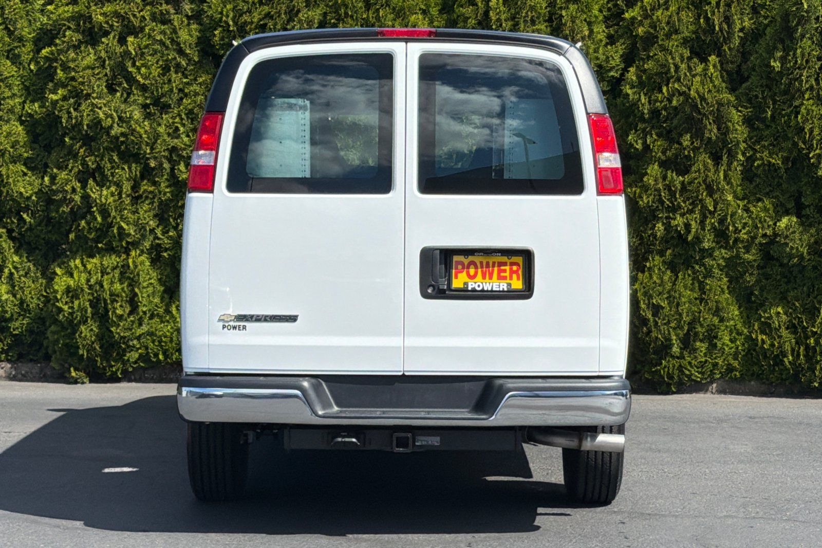 View vehicle photo 6