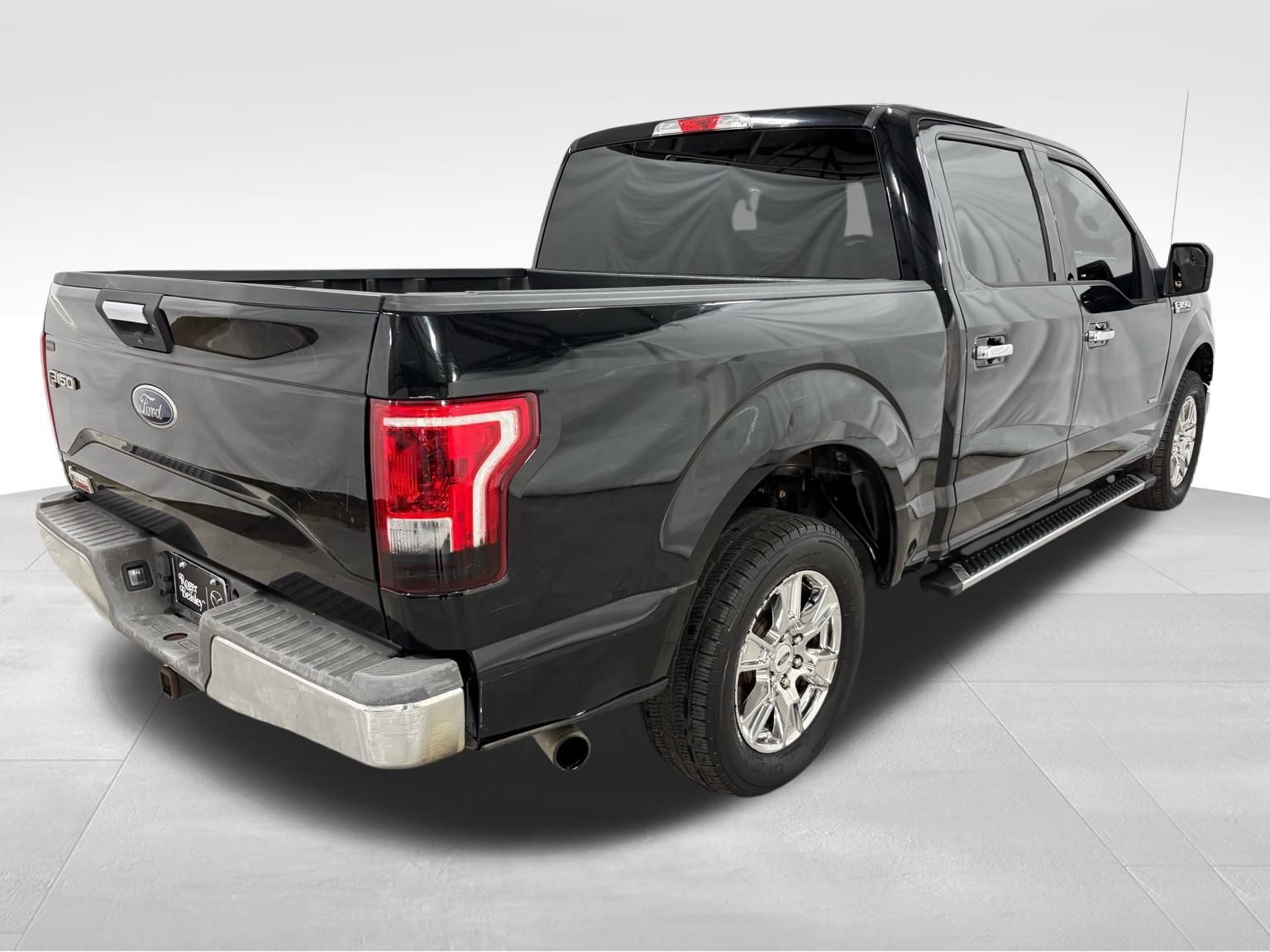 Used Car 2016 Ford F-150  Xlt For Sale Under $20,000 In Austin, Texas