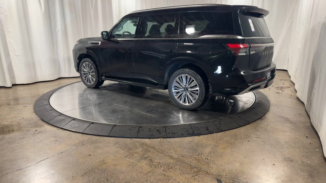 2025 Infiniti QX80 Sensory photo 7