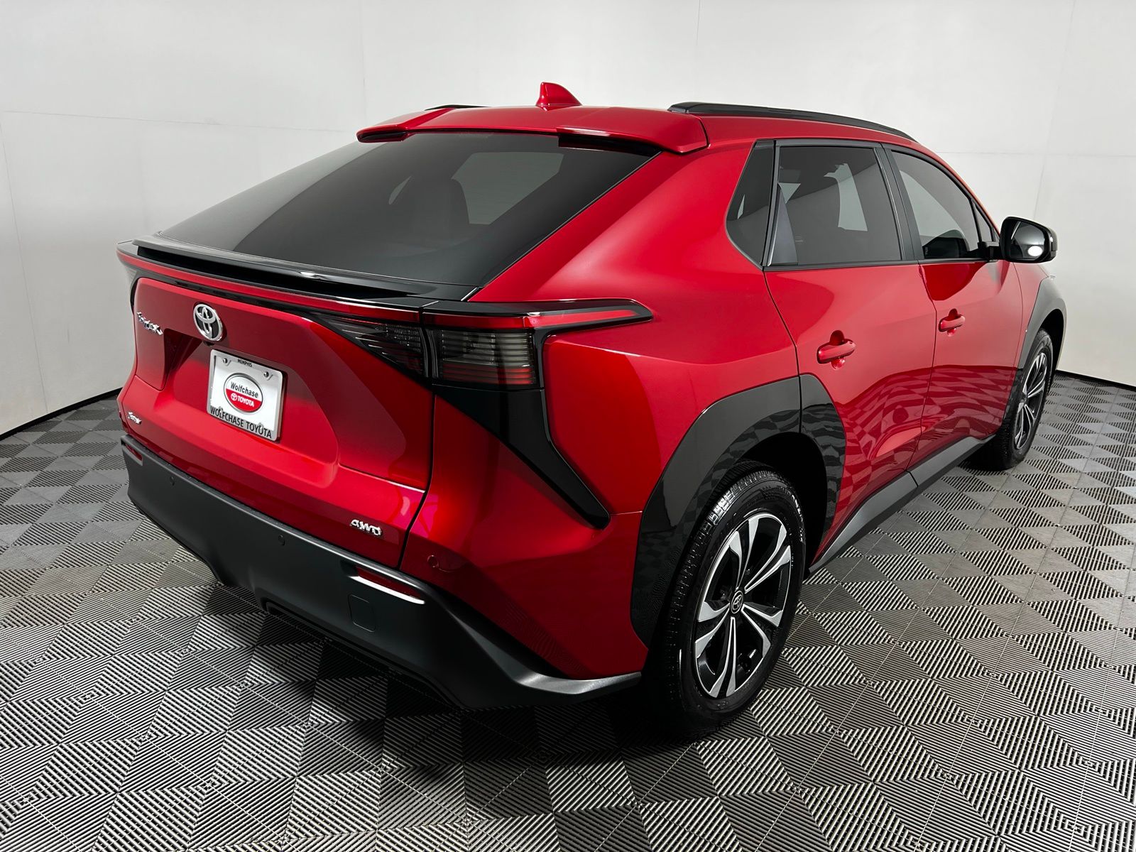 Thumbnail: 2024 Toyota bZ4X - 5