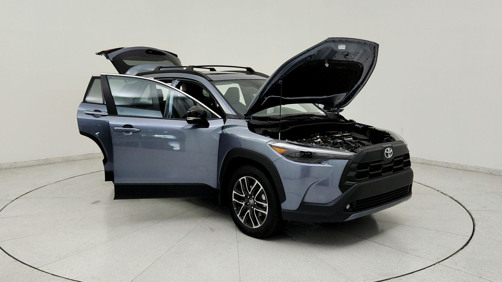 Used 2026  Toyota XLE image 11