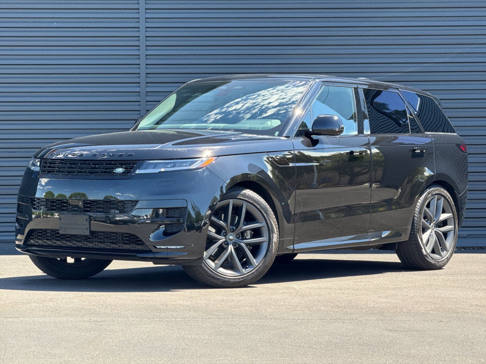 Santorini Black Metallic 2024 Land Rover Range Rover Sport SUV / Crossover All-Wheel Drive 8-Speed Automatic