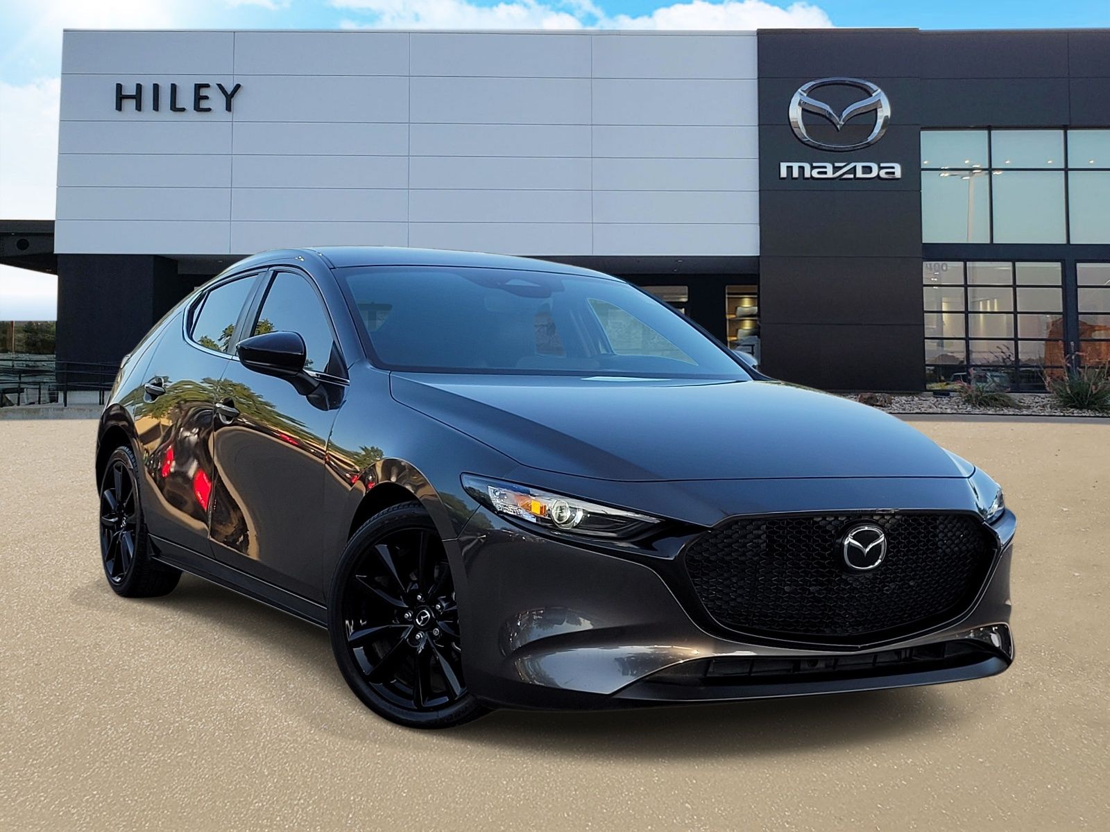 Machine Gray Metallic 2024 Mazda MAZDA3 Hatchback Front-Wheel Drive 6-Speed Automatic