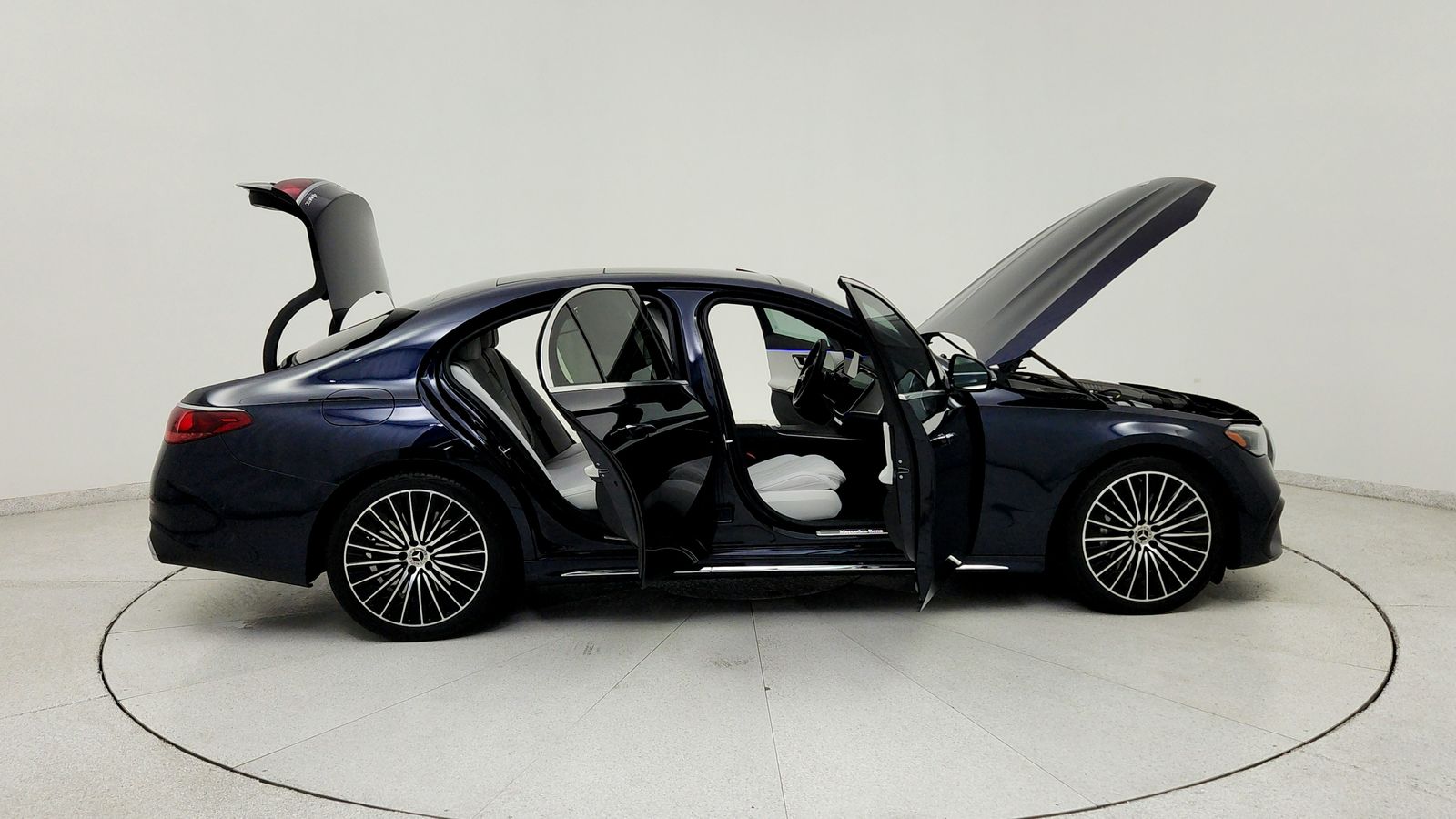 Used 2025 Blue Mercedes-Benz E 450 image 14