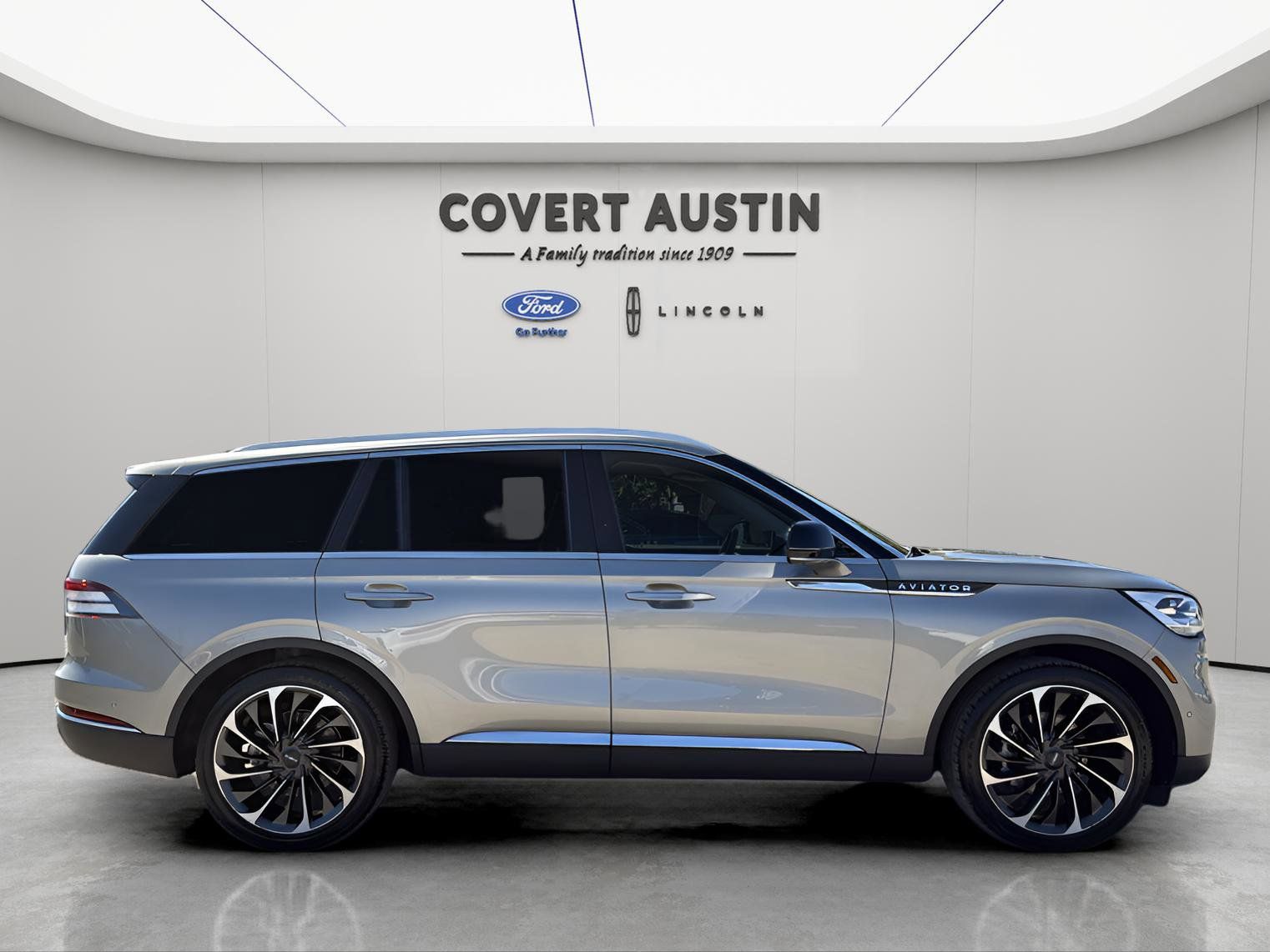 Used Car 2023 Lincoln Aviator  Reserve For Sale Under $50,000 In Austin, Texas