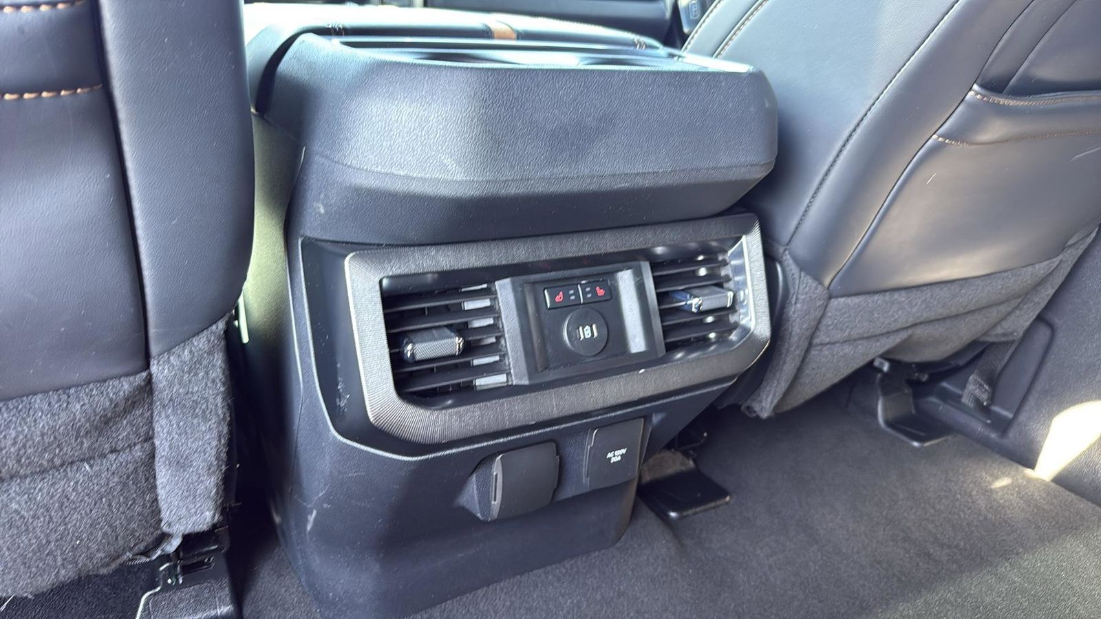 Used Car 2024 Ford F-250sd  Platinum For Sale Under $80,000 In Austin, Texas