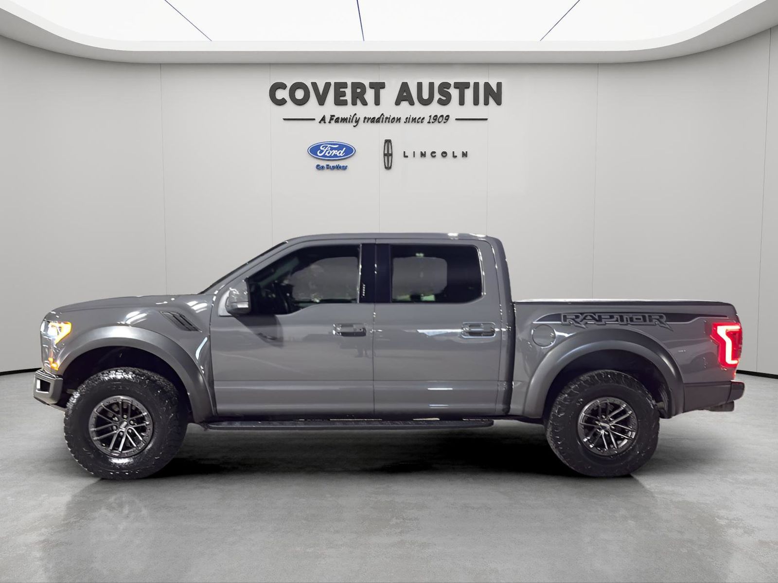 Used Car 2020 Ford F-150  Raptor For Sale Under $40,000 In Austin, Texas