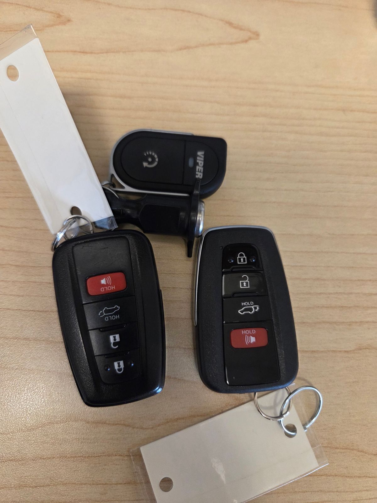 Used 2020 Red Toyota XLE image 48