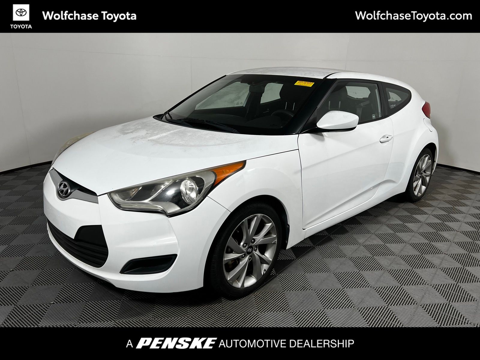 2016 Hyundai Veloster Base -
                  Cordova, TN