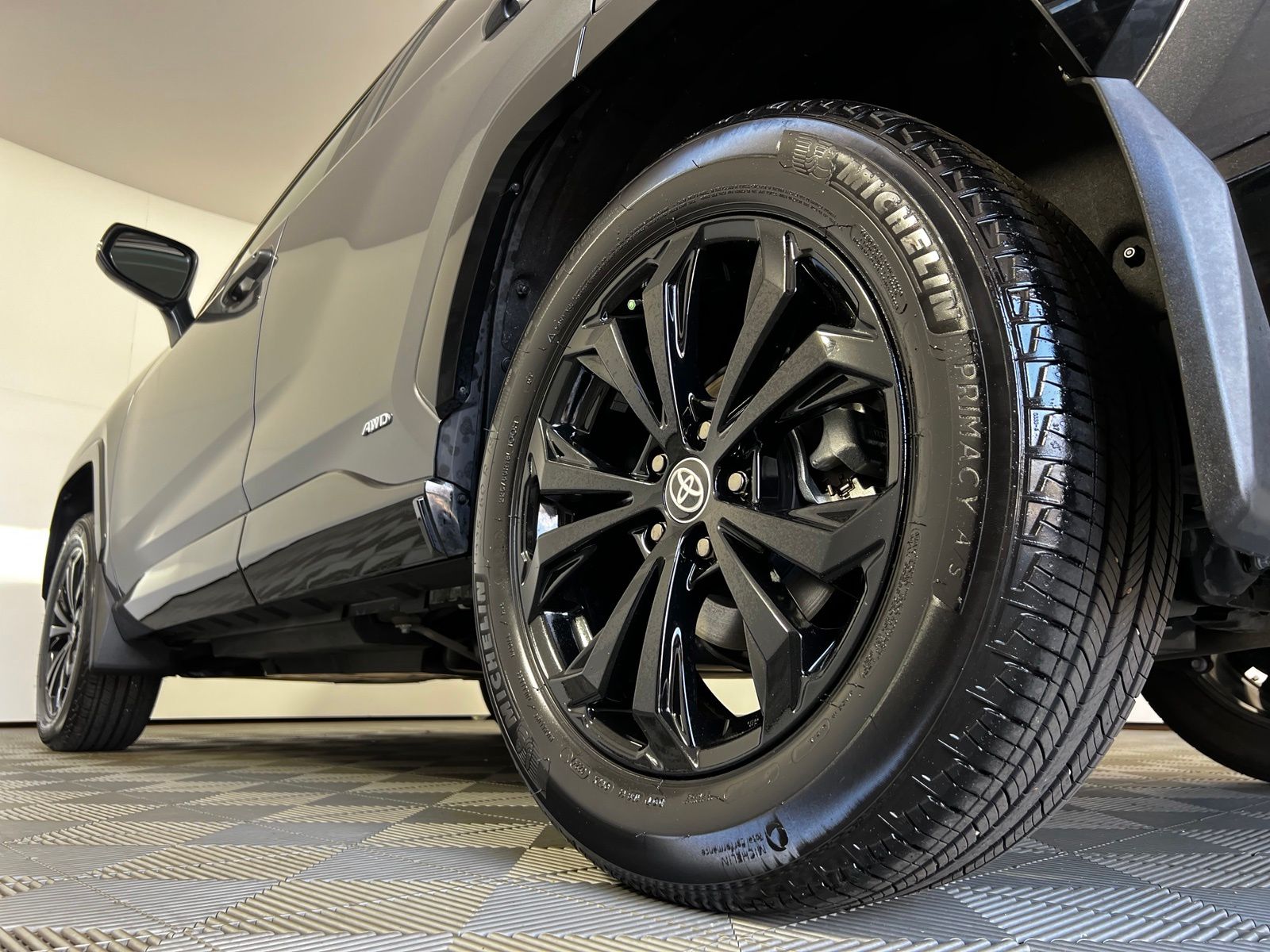Thumbnail: 2024 Toyota RAV4 - 28