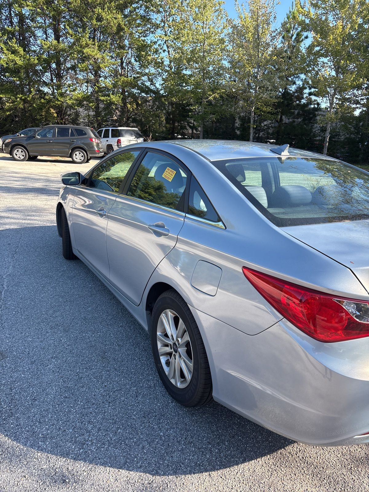 2011 Hyundai Sonata GLS photo 2